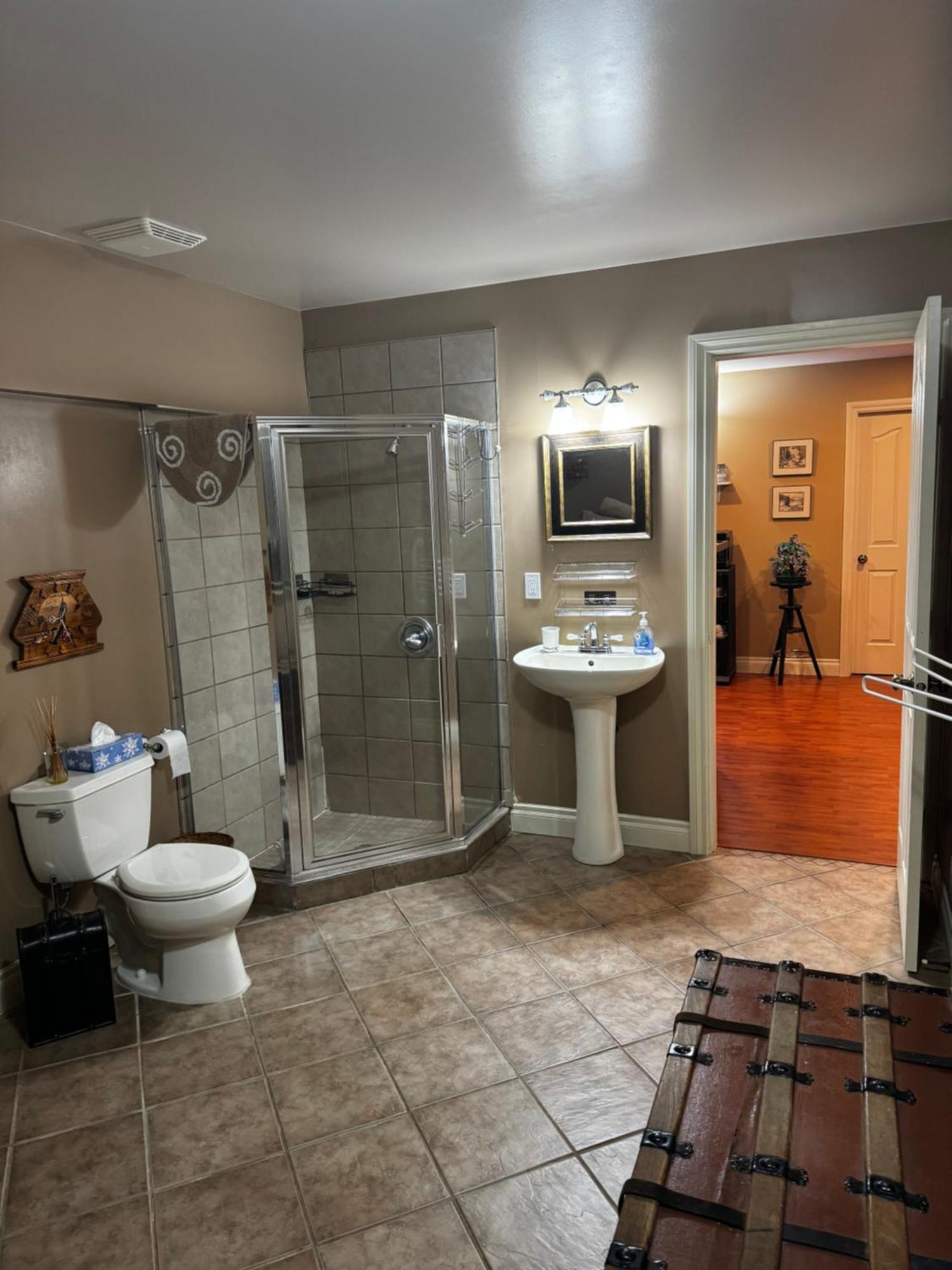 Shoreside Private Room Sechelt Exterior foto